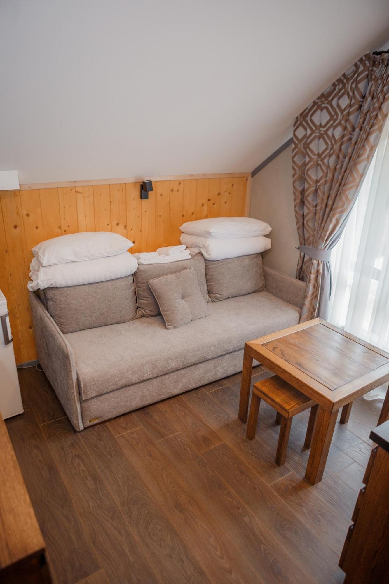 Hotel Monysto Bukovel Bagian luar foto