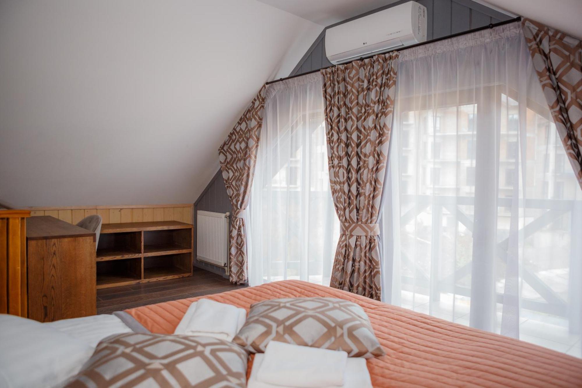Hotel Monysto Bukovel Bagian luar foto