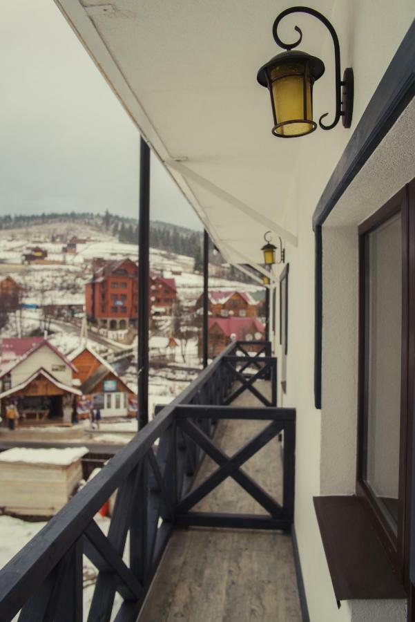 Hotel Monysto Bukovel Bagian luar foto